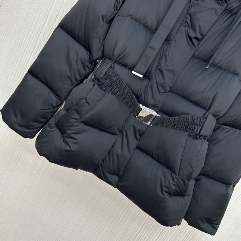 MAX MARA
